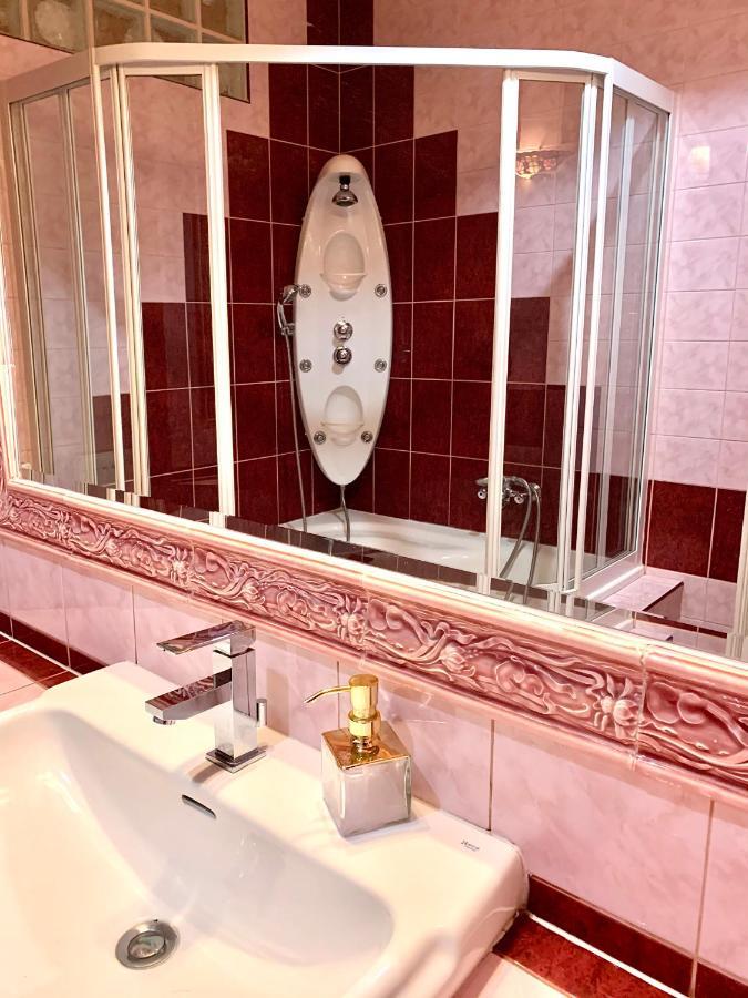 Basilica Rose Apartment Budapest Ngoại thất bức ảnh